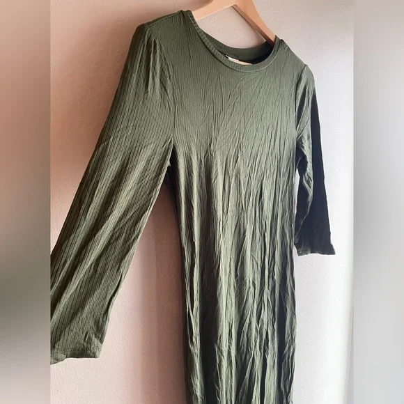 A New Day Women Green Soft Mid Dress Size Small - Picture 2 of 9